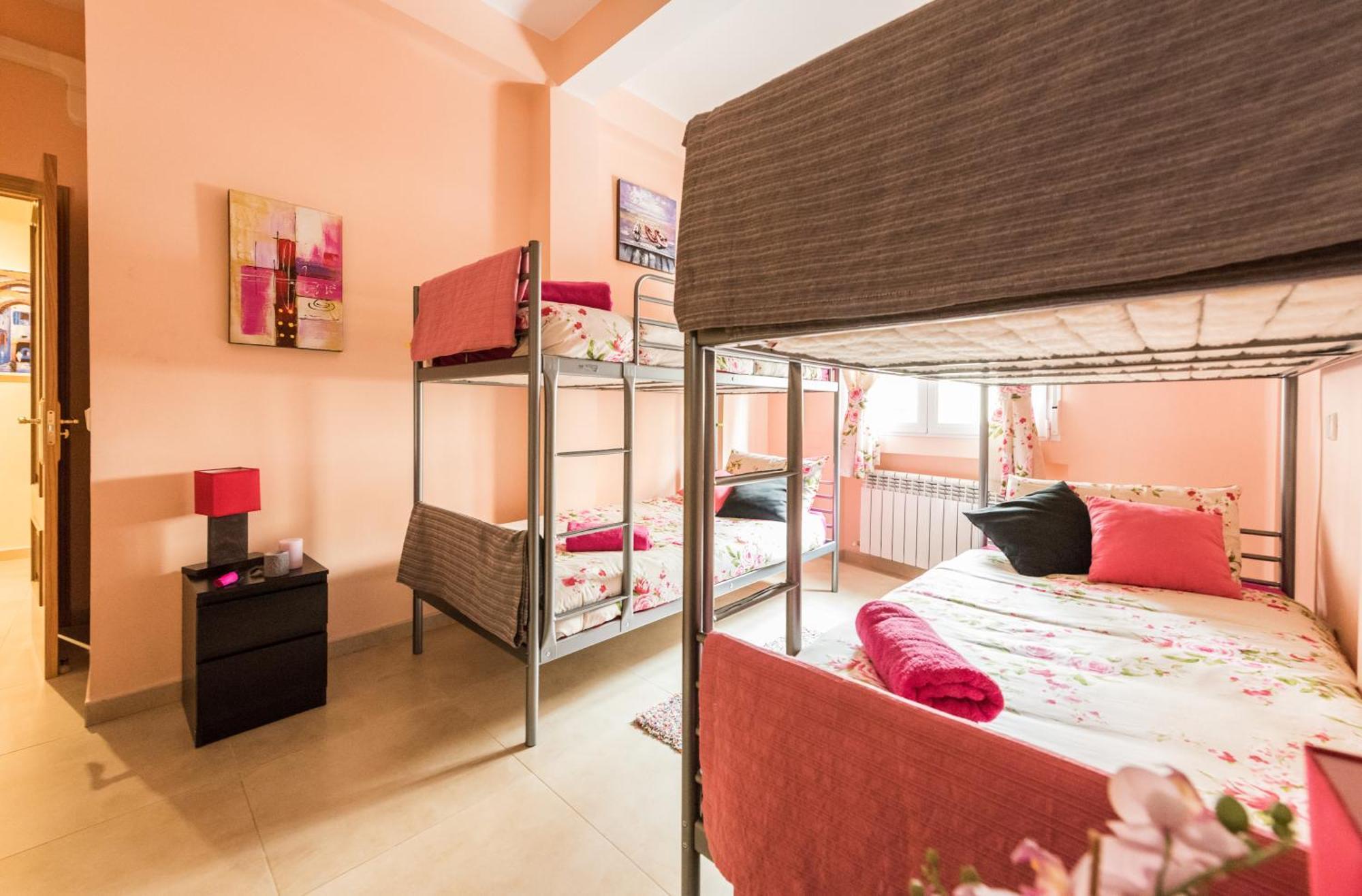 Apartamentos Madrid Xxxiii - Alojamiento De Temporada Oda fotoğraf