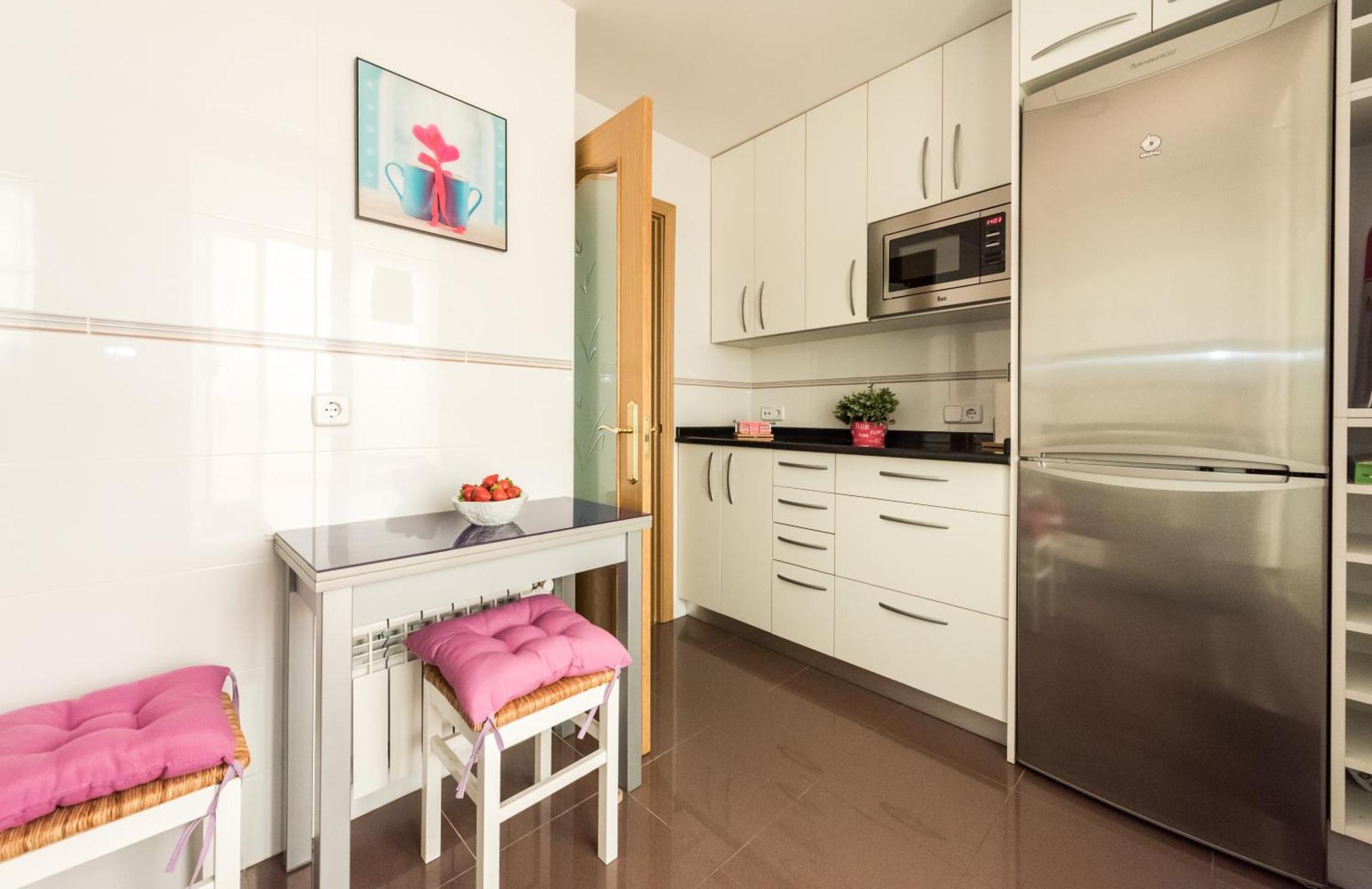 Apartamentos Madrid Xxxiii - Alojamiento De Temporada Oda fotoğraf