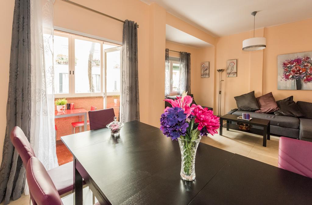 Apartamentos Madrid Xxxiii - Alojamiento De Temporada Dış mekan fotoğraf
